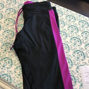 ❤️Champion Black and Purple Yoga Leggings Medium